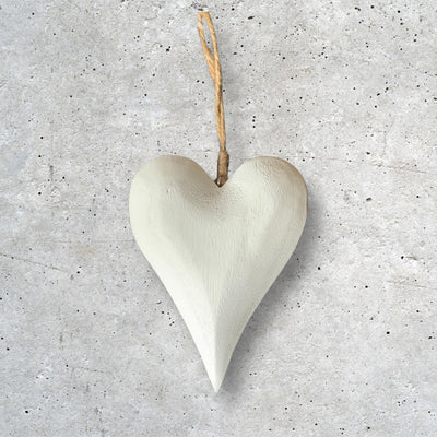 Hanging Heart - White 26cm